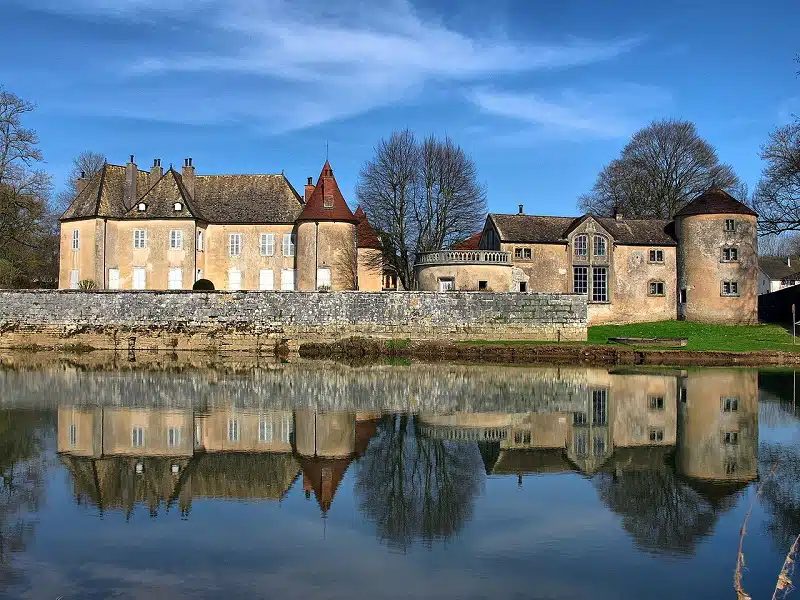 L'importance de préserver le patrimoine des Vieilles Maisons Françaises